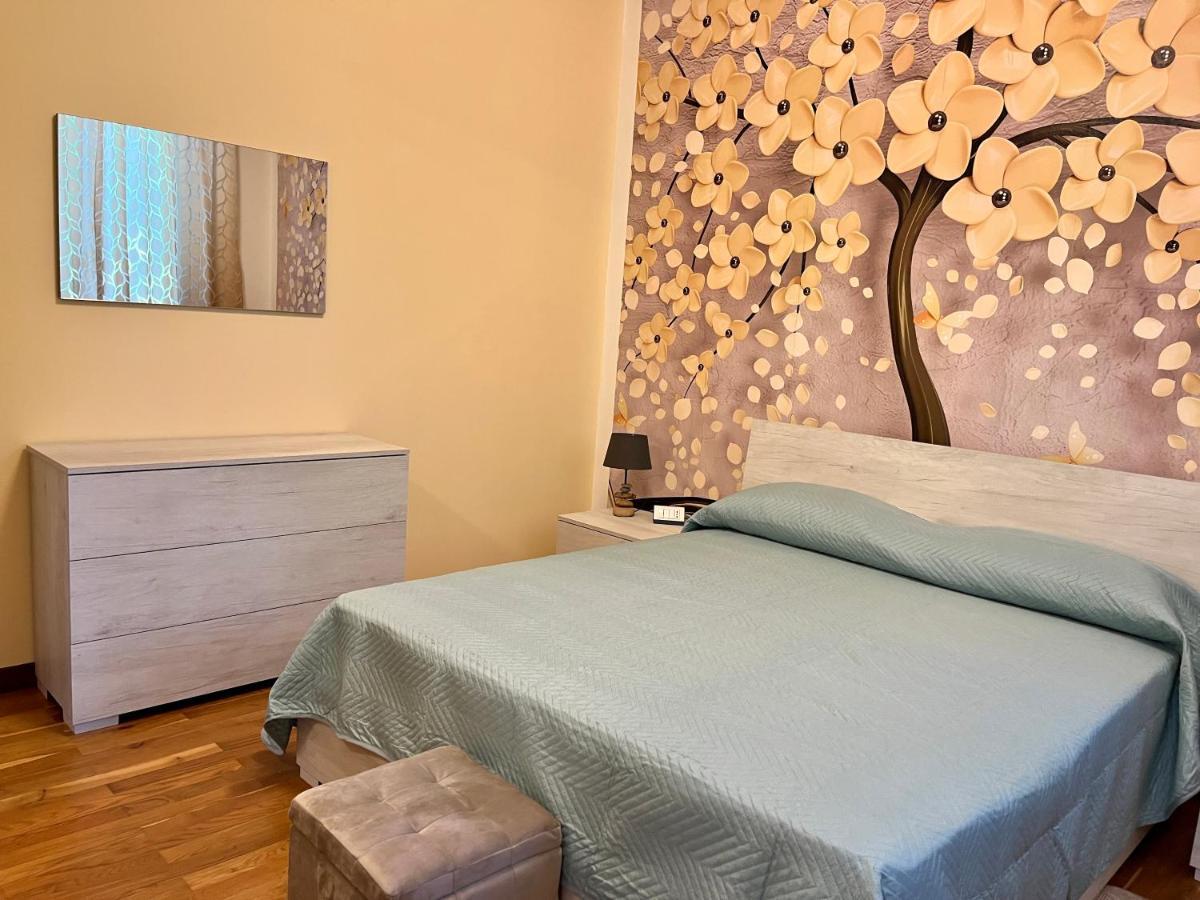 Merone Lukas Home Con Il Cuore Appartamento 3 Camere Al Piano Terra E Appartamento 1 Camera In Taverna מראה חיצוני תמונה
